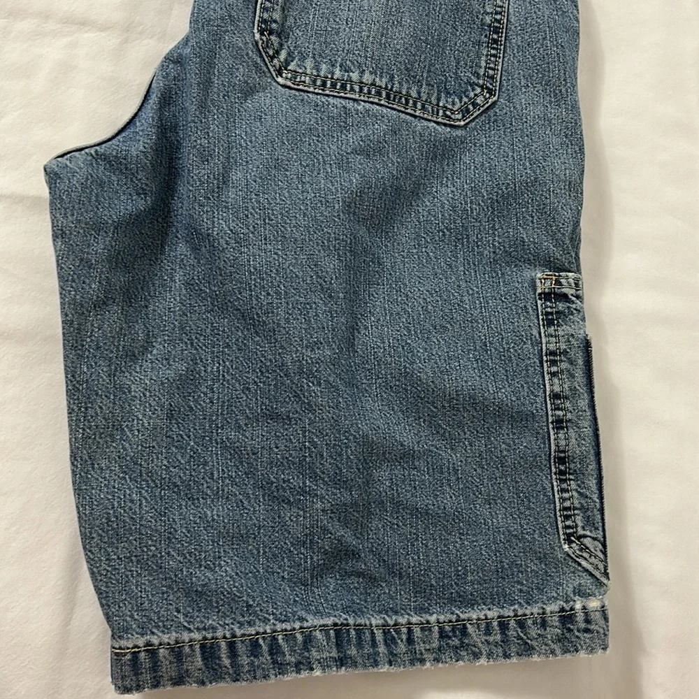 Levi's Blue Relaxed Fit Jeans Men’s Size 34 Cargo Shorts Blue Denim Shorts